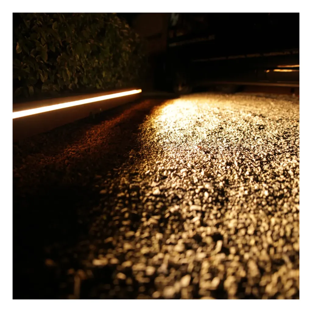 VERLICHTINGSBALK AAN .webp