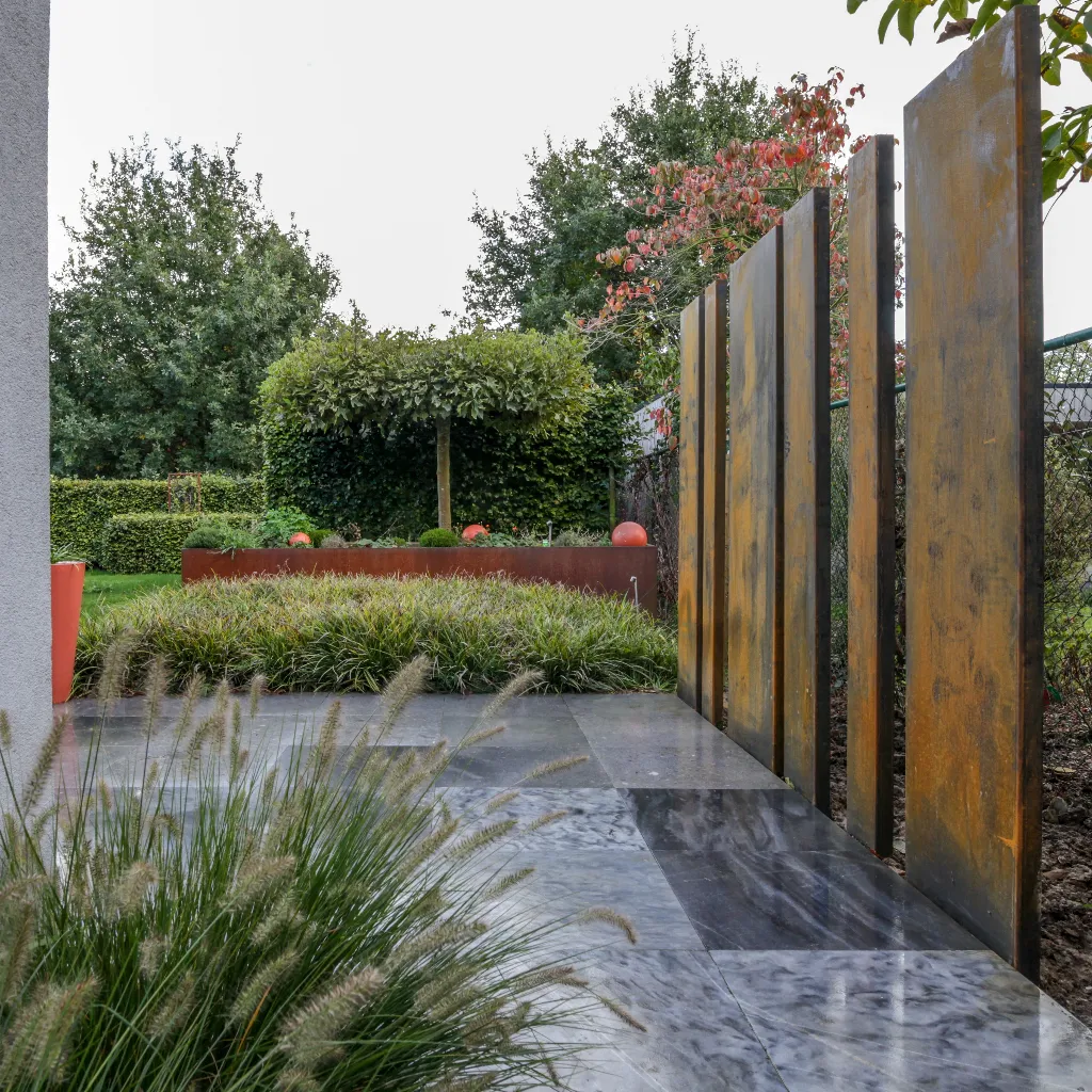 Cortenstaal schutting 4.webp